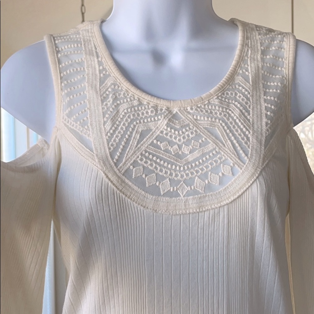 JESSICA SIMPSON Cold Shoulder - Picture 2 of 5